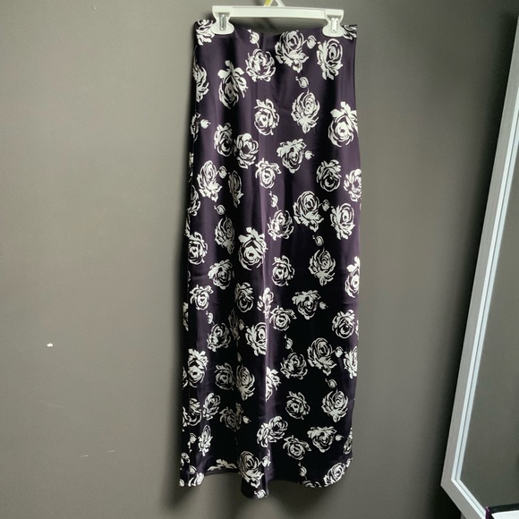 NWT CLUB MONACO WOMEN'S PRINTED SLIP SKIRT - Picture 4 of 6